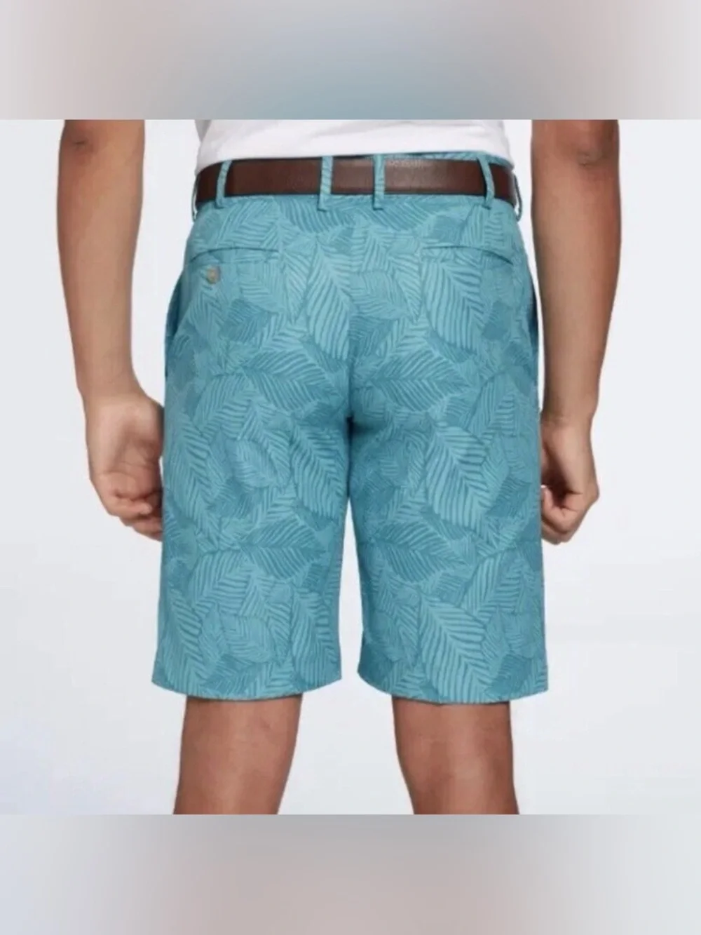 NWT Walter Hagen Perfect 11 Leaves Print Wavelite Teal 10” Short - Picture 2 of 8